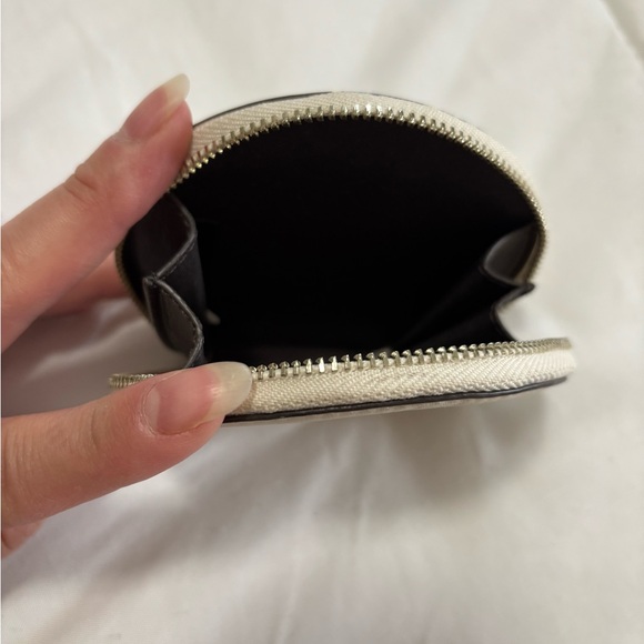 Coach Cream and Red Key Card Holder with Sunglasses Design-coin purse - Picture 3 of 3